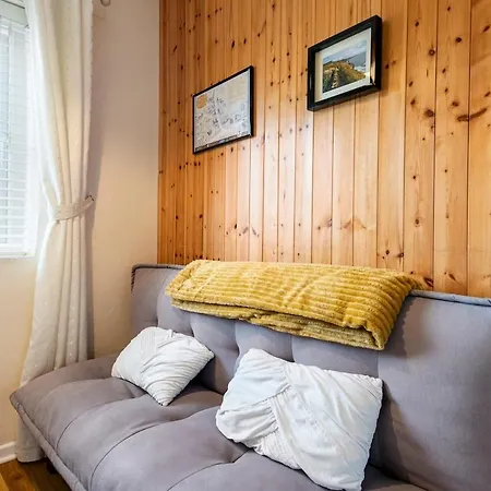 Rooska Gatehouse, Entire Holiday home *